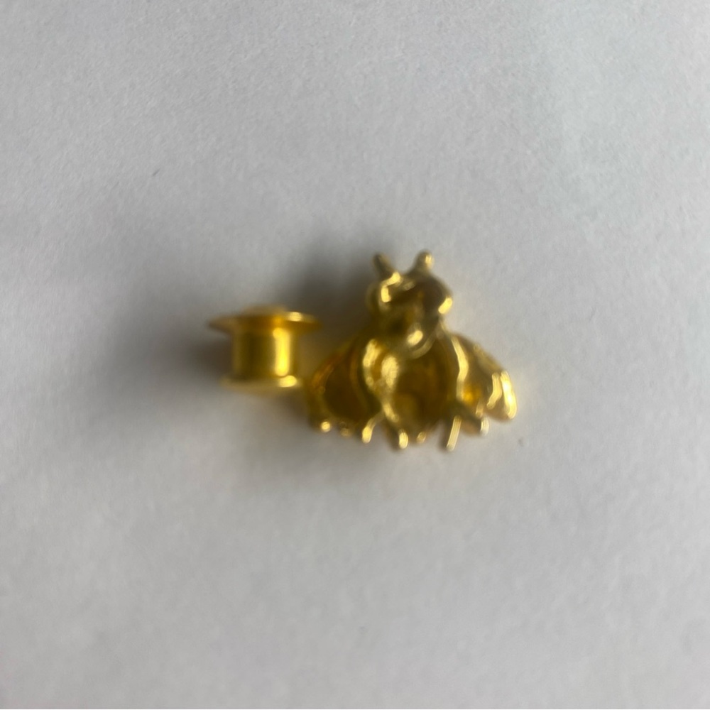 Gold Bee Brooch with Rhinestones - Picture 2 of 2